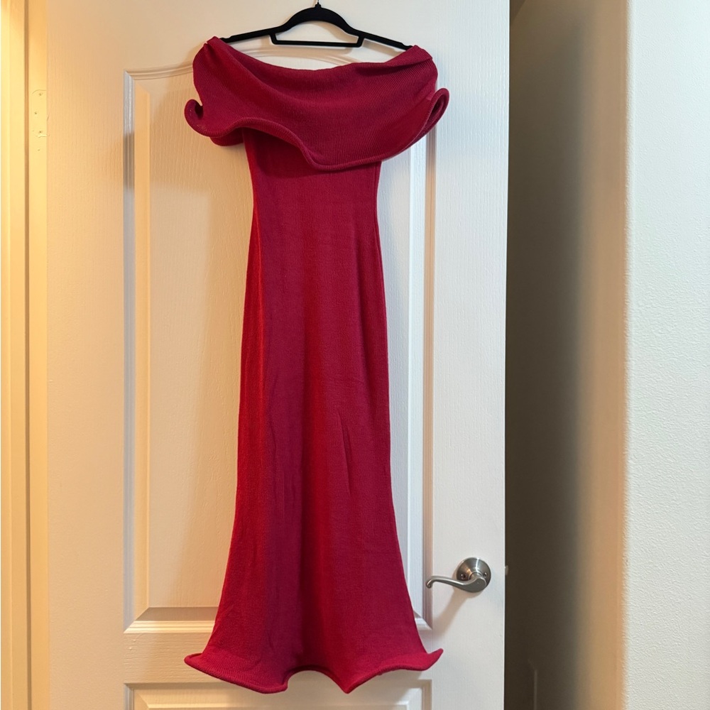 Elegant Off-Shoulder Red Dress